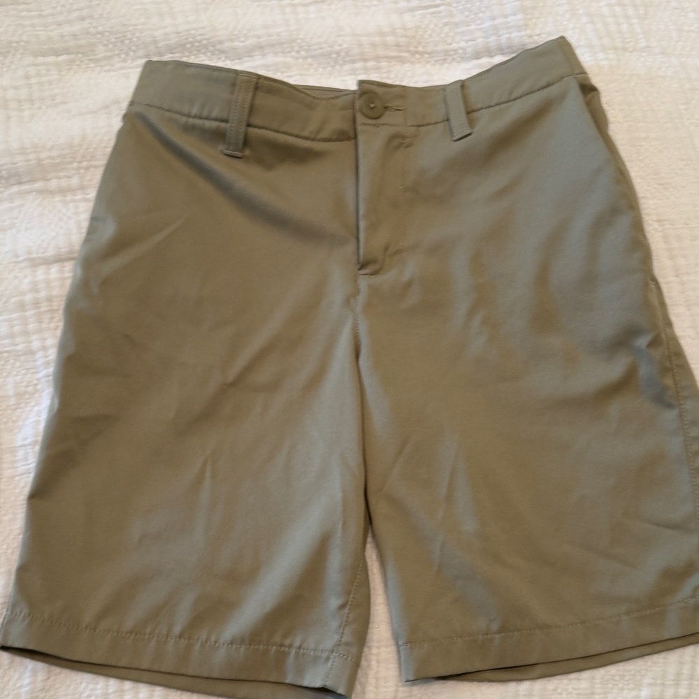 Under Armour Men's Khaki Flat Front Shorts